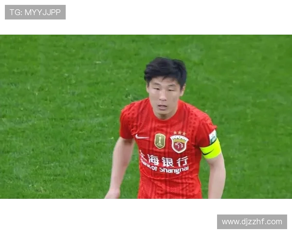 武磊半夜直播豪掷几万，家里月工资估计都不够划水吧？