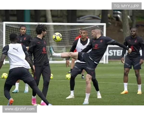 AC米兰陷入战术体系危机：克亚尔伤退暴露防守软肋，皮奥利亟需革新防线布局